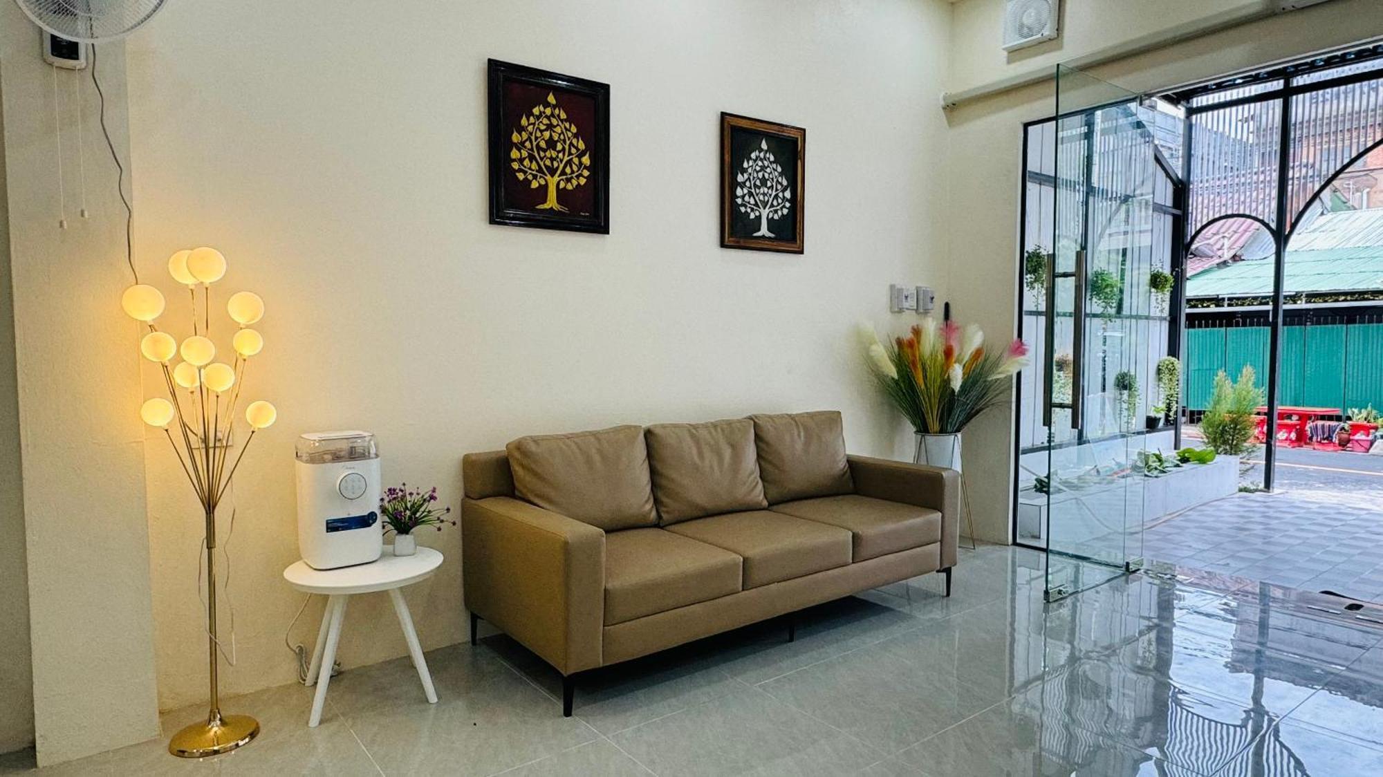 Vientiane Bb Hostel エクステリア 写真